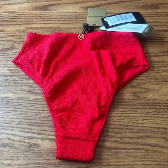 VIX Bela Hot Pants High Waist Bikini Bottom Size 8 Textured Red NWT - Picture 4 of 5